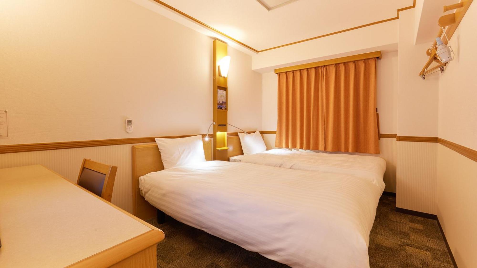 Toyoko Inn Chiba Minato Ekimae Zimmer foto