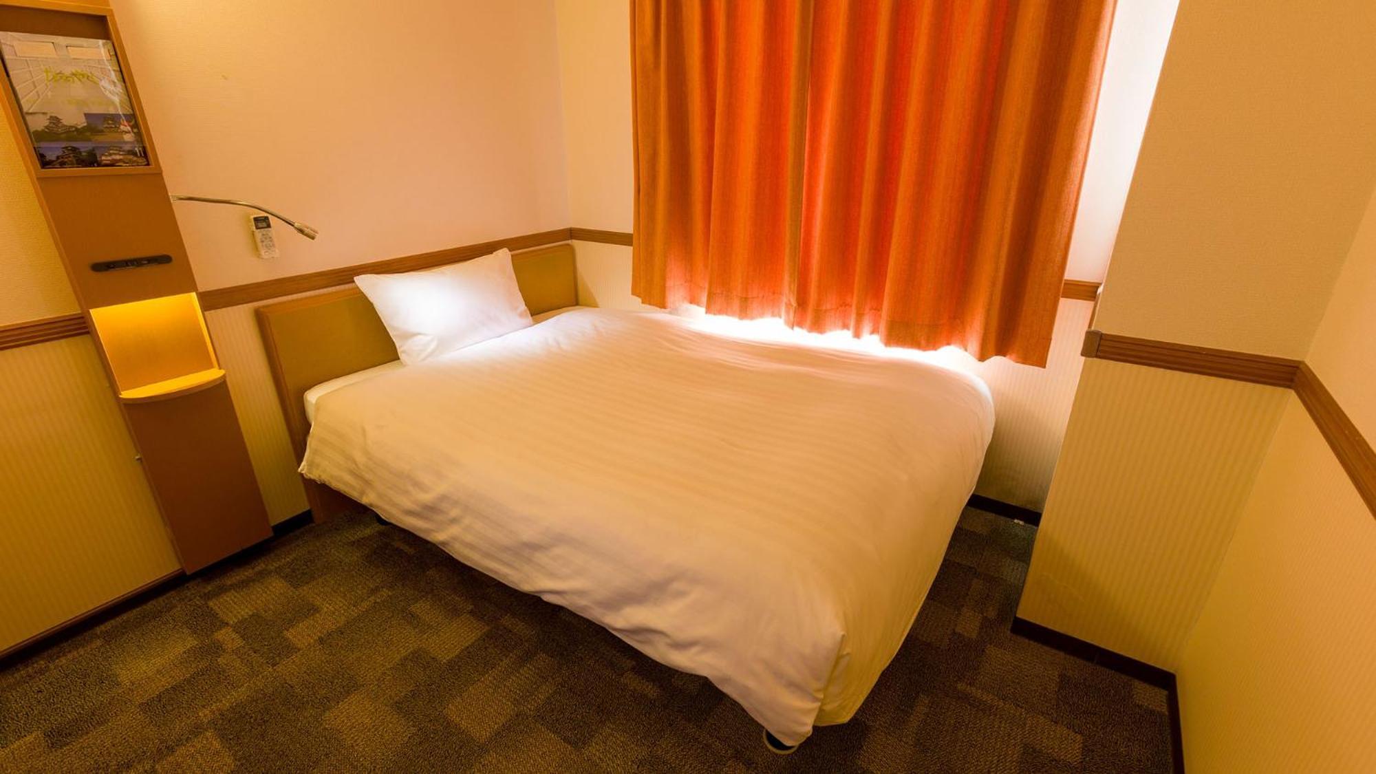 Toyoko Inn Chiba Minato Ekimae Zimmer foto