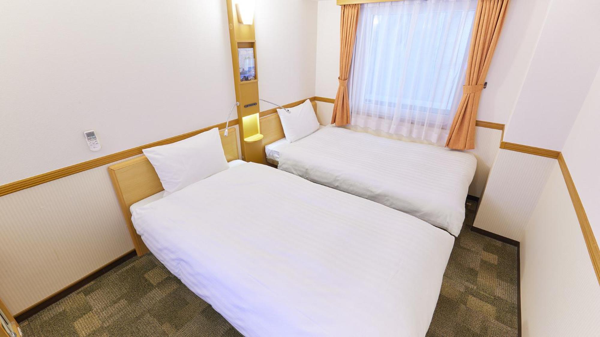 Toyoko Inn Chiba Minato Ekimae Zimmer foto