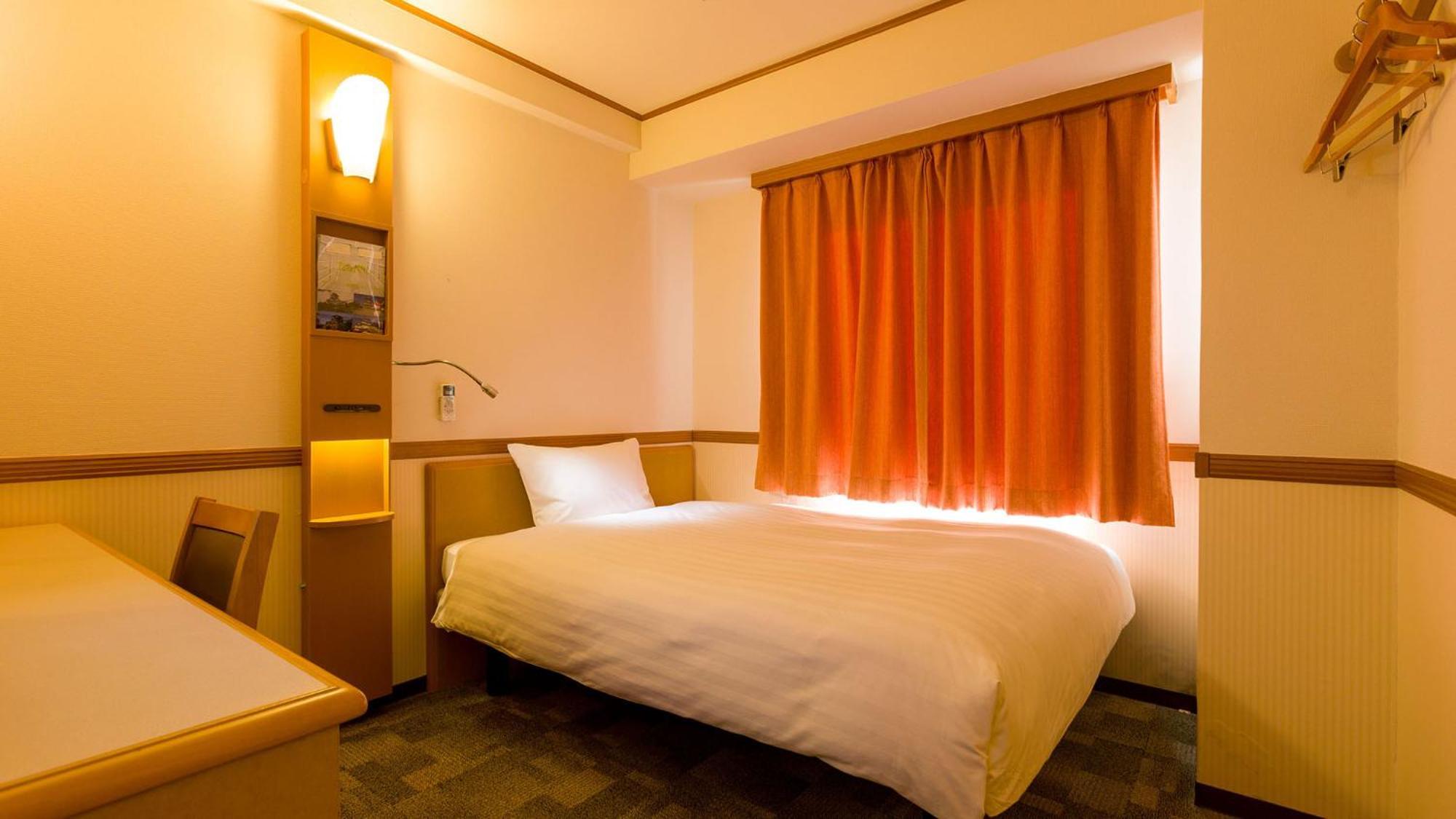 Toyoko Inn Chiba Minato Ekimae Zimmer foto
